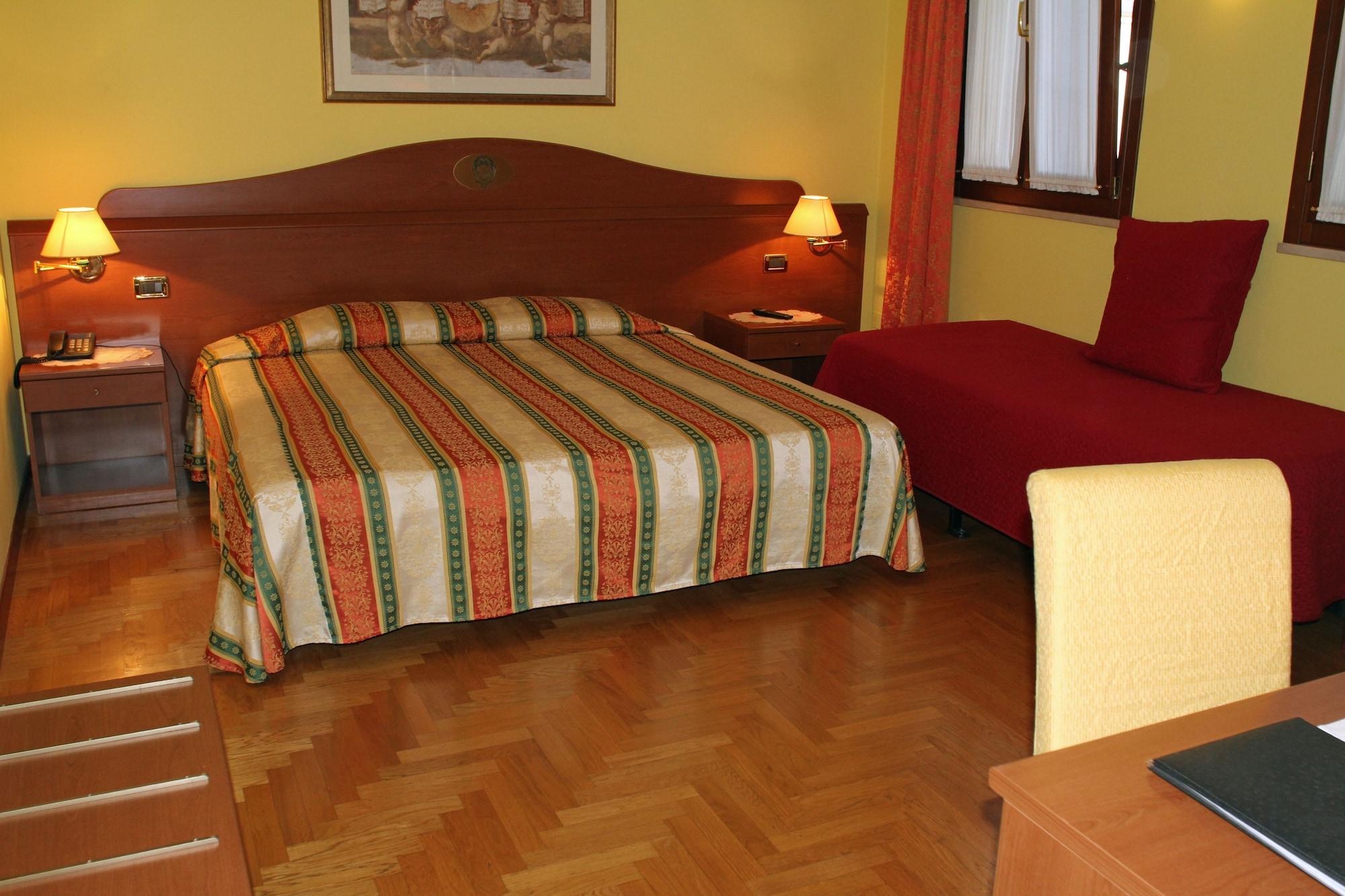 Hotel Antico Moro Chirignago-Zelarino Exterior foto